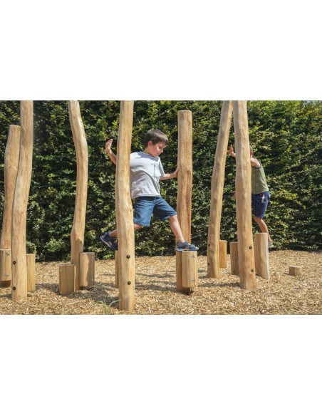Parcours des échasses en robinier | Distri Buggy